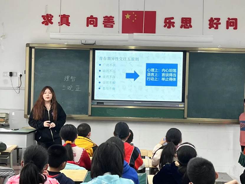 图示, 示意图
中度可信度描述已自动生成:ver1